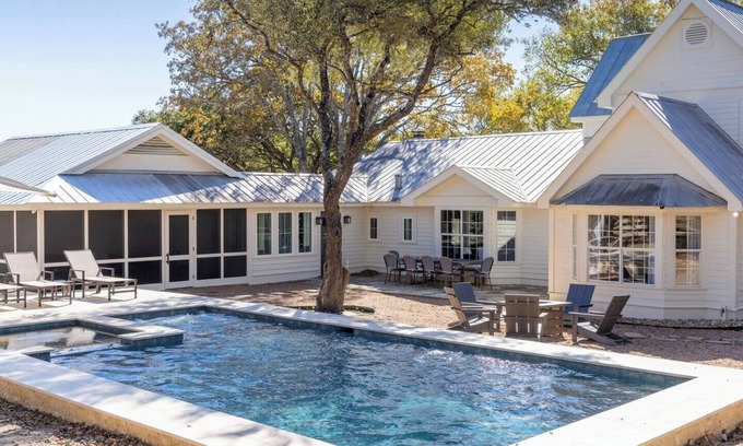 La Grange House | Serene Getaway on 10 Acres + Hot Tub + Pool | Sleeps 12 | Ash Farm