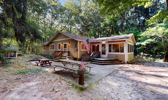 Harbert House | Serene Lake Michigan home with private beach access, wooded land, near town.