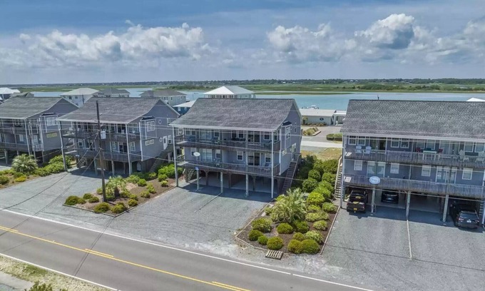 Topsail Beach House | Serene Topsail Beach Townhome-Water View-Great Location-Includes Linens