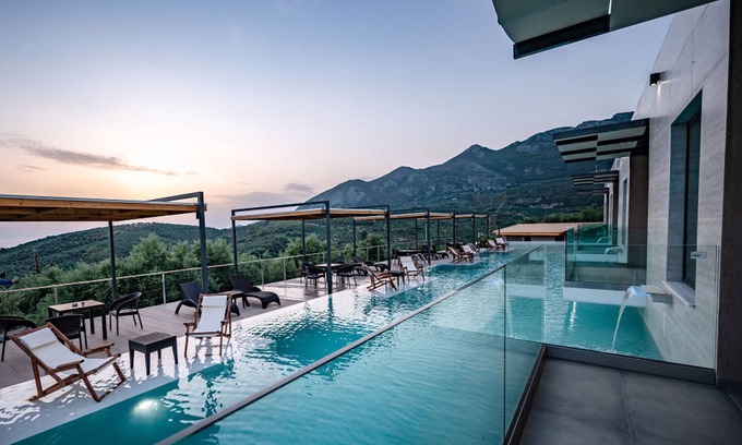 Zakharo House | Serenity Suites Sea View 1, Kaiafa Lake Zacharo, Greece
