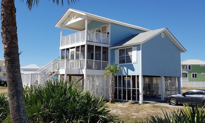 Morgantown House | Serenity Sands Beach House - Great Location and Views!