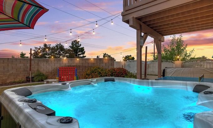 Moreno Valley House | Serenity Villa Hermosa, Jacuzzi, Games, Backyard, 3B Home with outdoor Furniture