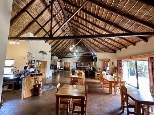 Ganyesa House | SETLHARE GUEST LODGE
