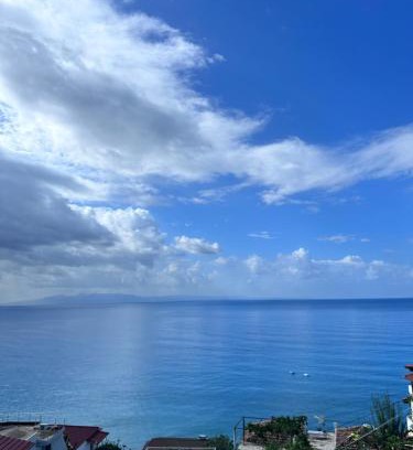 Qeparo Apartment | Sevilia Rooms