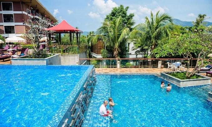 Karon Hotel | (SHA+)Grand Deluxe Double Room At Karon Beach (004)