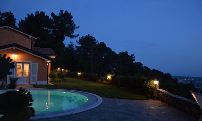 Strettoia House | Shabby Chic House in Montebello panoramic sea view of Forte dei Marmi