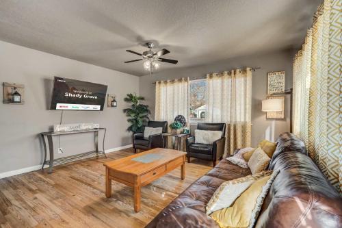 Colorado Springs House | Shady Grove Family Home w Foosball Walk to OCC