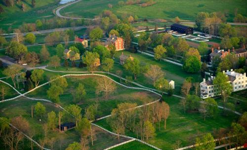 Shakertown Hotel | Shaker Village of Pleasant Hill