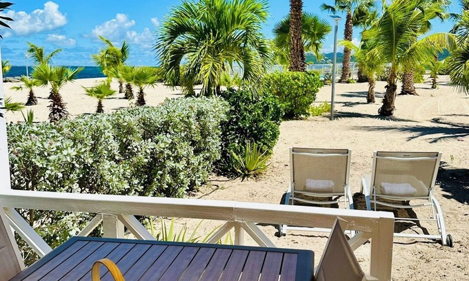 Nettle Bay Villa | Shell Beach - NBBC - 2 bedrooms on the beach