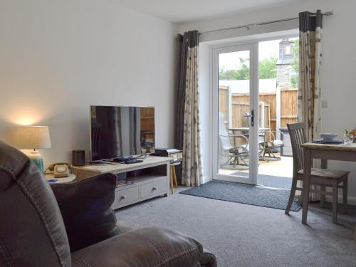 Glossop House | Shepley Mews