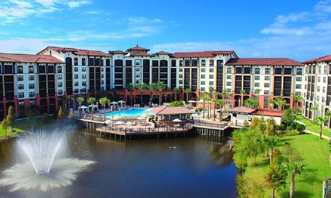 Florida Central Atlantic Coast Villa | Sheraton Vistana Resort Villa near Disney World, Orlando, FL