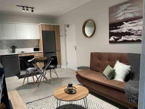 Goodwood Apartment | Shopforme