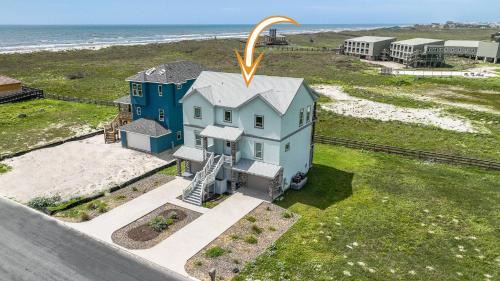 Fort Walton Beach House | Shore Beats Work- Ocean Views & Elevator