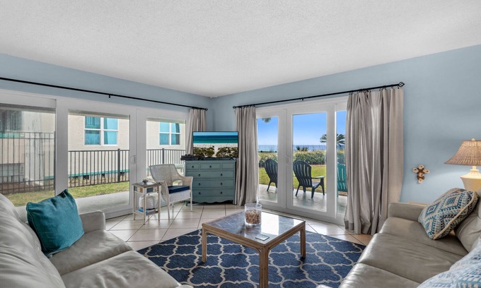 Biltmore Beach Condo | “Shoreline Retreat”~Mariner East ~Ground Floor~ 1 Bedroom 2 Bath~Sleeps 6