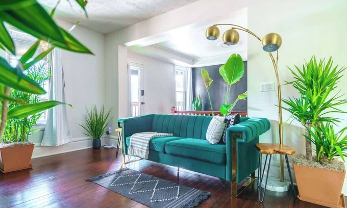 Short North House | Short North/Downtown | Steps to High St | Walk to Convention Ctr | 5.8K+ Reviews