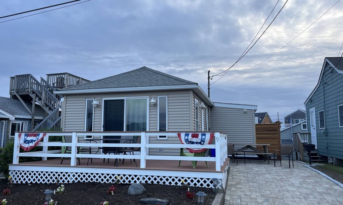 Breakwater Village Cottage | Short term rental available. Starting November 1st 2025 to May 2026