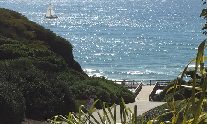 San Clemente Condo | Short Walk To Everything - Peek-a-Boo Ocean View - BBQ