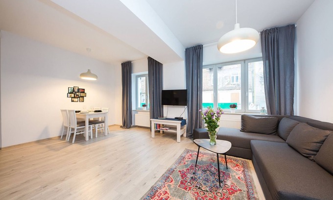 Nowa Praga Apartment | ShortStayPoland Środkowa - B49
