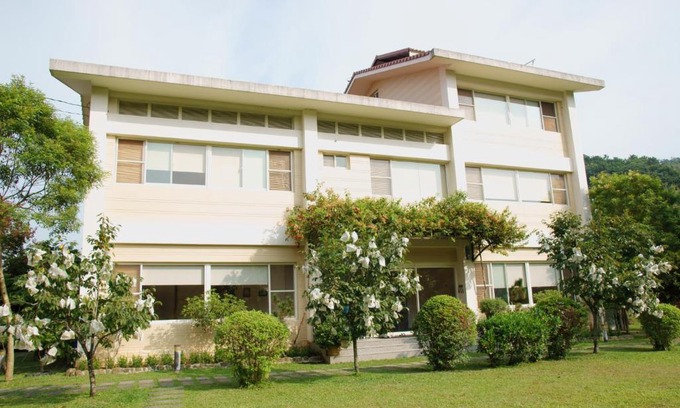 Mingjian House | Shuang Liou B&B