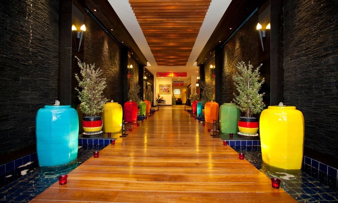 Lat Yao Hotel | Siam Paradise Entertainment Complex