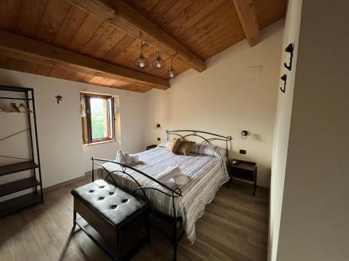 Amandola House | Sibilroom - Rooms & Wellness
