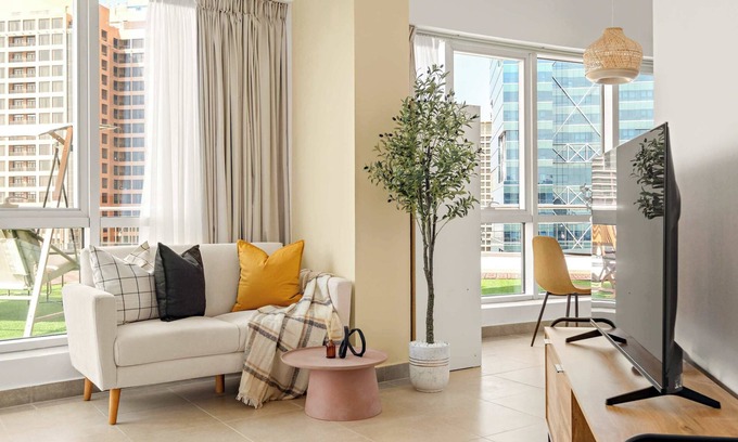 Barsha Heights Apartment | Silkhaus Large Studio | Madison Res. | High Floor