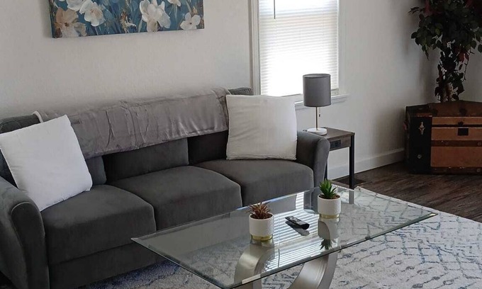 Ottawa House | Simple & peaceful home, very quiet street. near University of Toledo - Pets OK