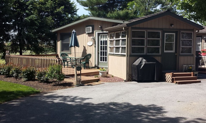 Leola Apartment | Simply delightful Guest Suite in Lancaster County Country