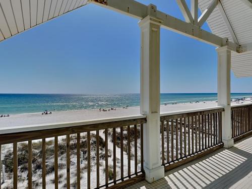 Crescent Beach House | Simply The Best