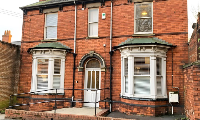 Lincoln Hotel | Simplystay St Martins