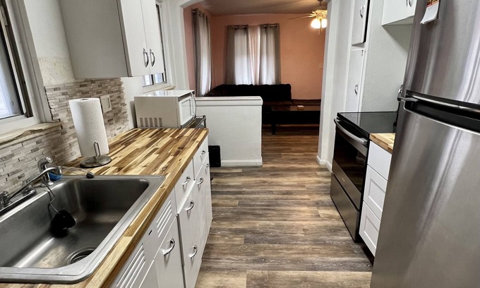 Cheyenne House | Single Family House Near Refinery