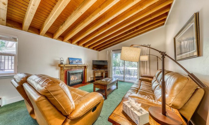 Sun Valley Apartment | Single Level Ranch Condo in Elkhorn