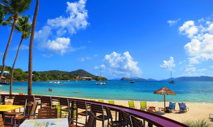 Frydendal Villa | Single Level Villa 4 rooms, 45 seconds to beach, wi-fi included.