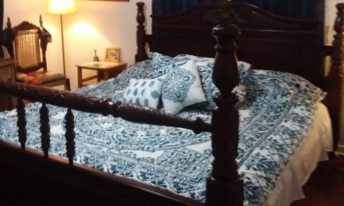 Haleiwa House | Single Private Room & bath, month to month, in Haleiwa Town