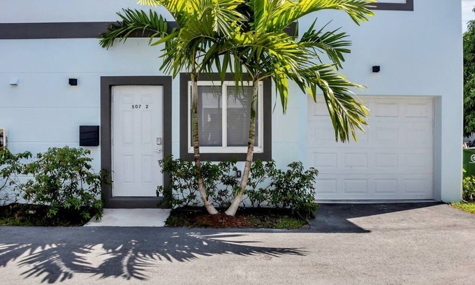 Downtown Fort Lauderdale Villa | Sistrunk Shades Villa #4 - New Downtown Fort Lauderdale Florida Townhomes