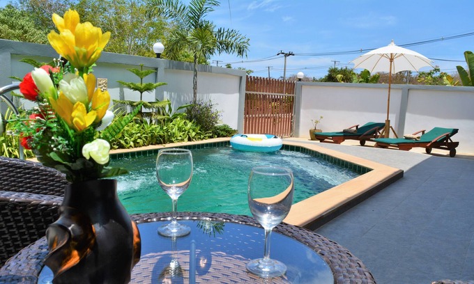 Ko Lanta Villa | Sitara Villa 1, two bedroom modern style villa with private pool & garden