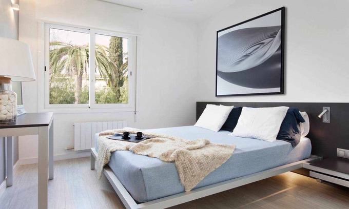 Sitges Apartment | SITGES BLANCSUBUR · Bright & Modern