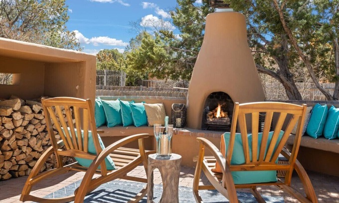 Santa Fe House | Ski Discounts! Family Oasis w/Pool, Hot Tub, Games, Sunsets