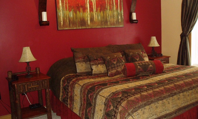 West Dover Condo | Ski-in-Ski-Out Condo Located on Mount Snow