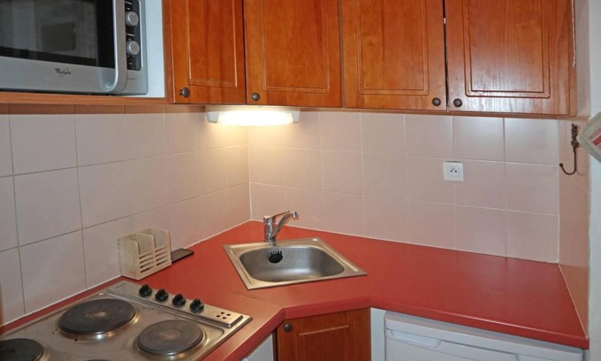 Les Orres Apartment | Ski-in/ski-out & foot of the slopes, 2nd floor, view ski slopes, fitness, swimming pool, sauna