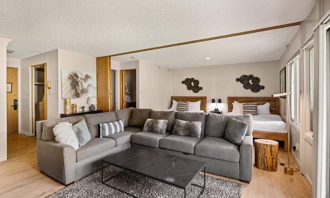 Snowmass Village Condo | Ski-In/Ski-Out Steps to Snowmass Lifts! Hot Tub, Fireplace, Covered Parking, Balcony Views & Winter!