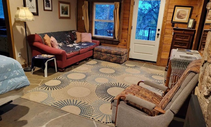 Dutch Flat Cottage | Ski Lease Mountain Retreat