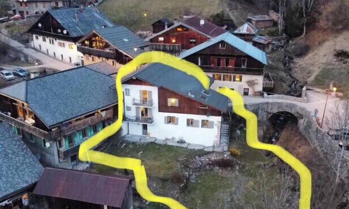 Saint-Jean-dʼAulps Ski Chalet | Ski/Summer Chalet in Bas Thex near Morzine