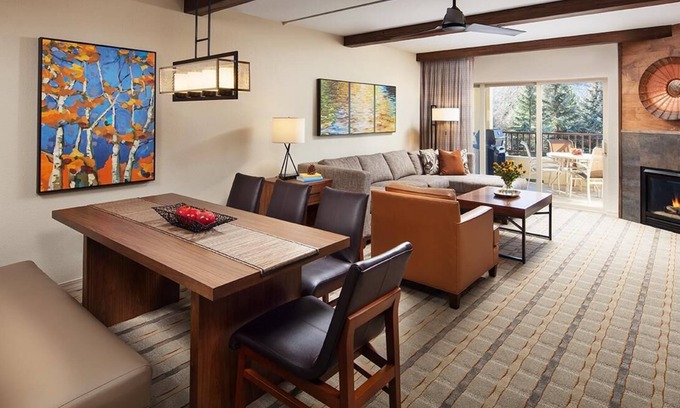 Avon Villa | SKI Vail ,Sleep at Avon. Fully appointed, 2 bedroom-plus, sleeps 8. Aaaahmazing!