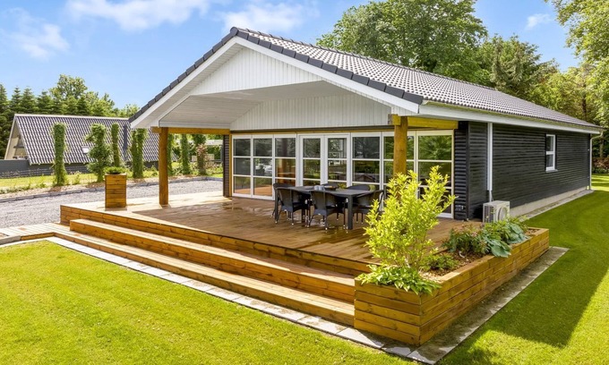 Hojslev House | "Skip" - 300m to the fjord by Interhome