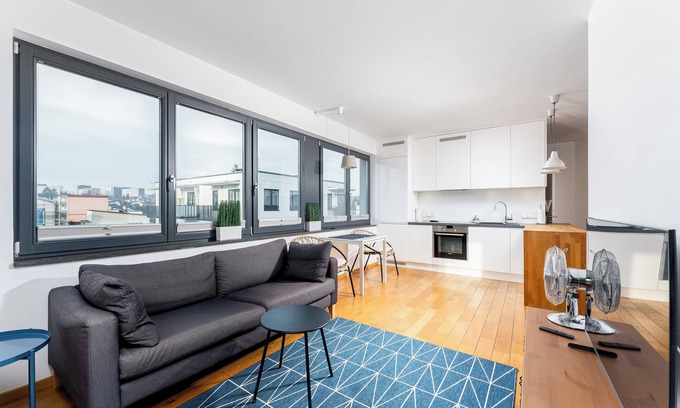 Wola Duchacka Apartment | Skowronia Modern Apartment