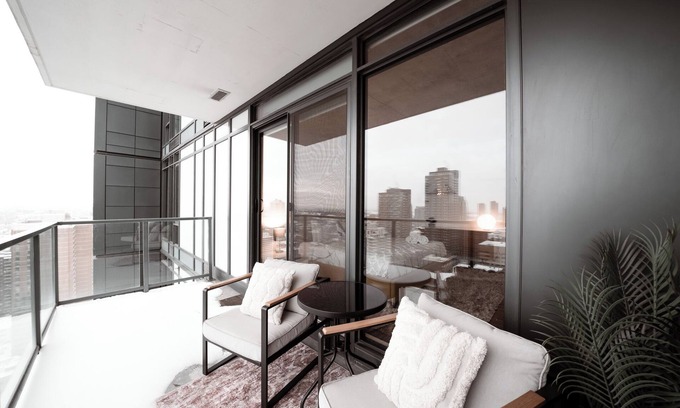 Connaught Apartment | Sky Palace