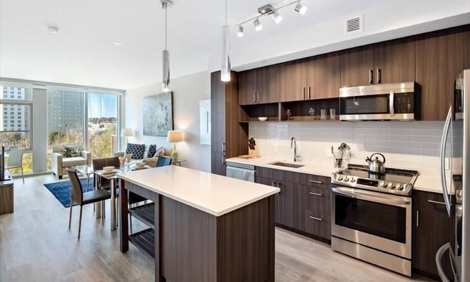 Crystal City Apartment | Sleek 1BR | Upscale Amenities | Business Traveler Friendly | Crystal City by GLS