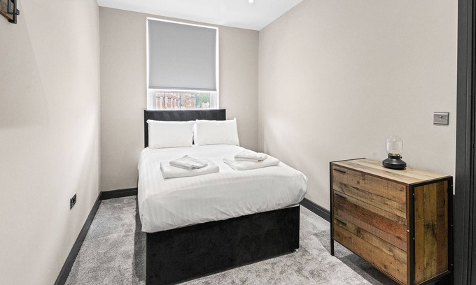 Forest Fields Apartment | Sleek and Stylish Converted 1Bed Flat