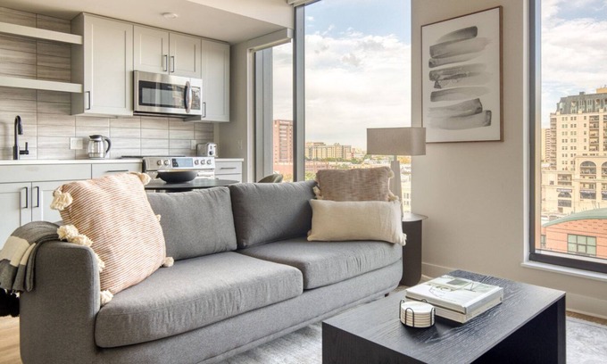 Golden Triangle Apartment | Sleek Golden Triangle 1BR w/ Pool, Gym & W/D, next to Park, by Blueground